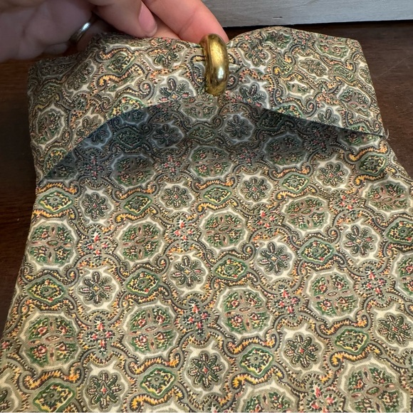 Super Cute Vintage Fabric Makeup or Accessories Bag - Picture 5 of 9